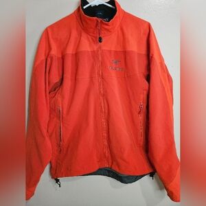 Arc’teryx Men’s Softshell Jacket Orange – Size M – Read Description